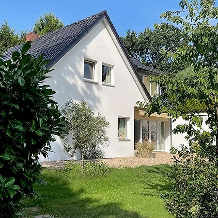 Bei Duesseldorf Meerbusch